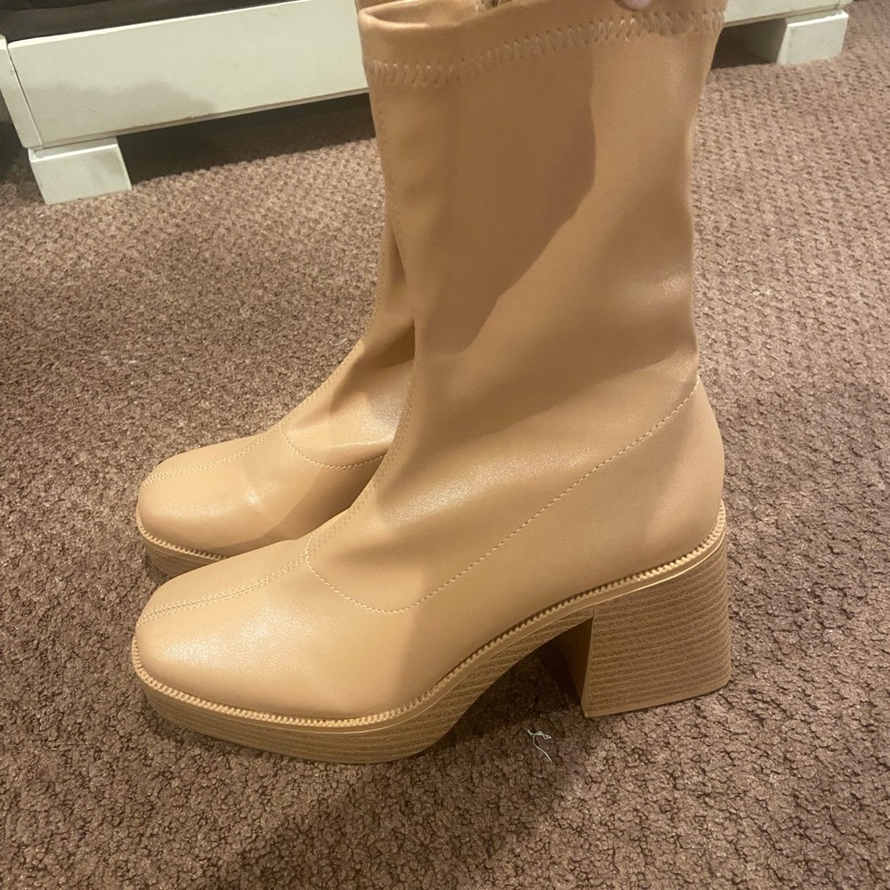 Amazing Lace - BellaMarie nude booties